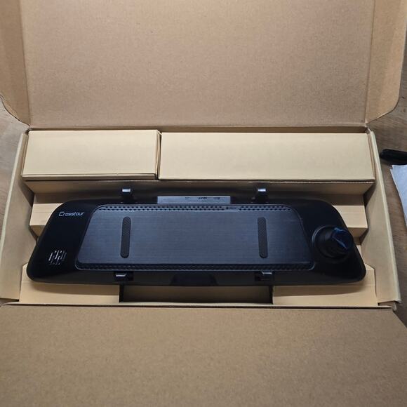 CROSSTOUR Car Recorder CR850 with Backup Cam New in Box - Picture 3 of 8